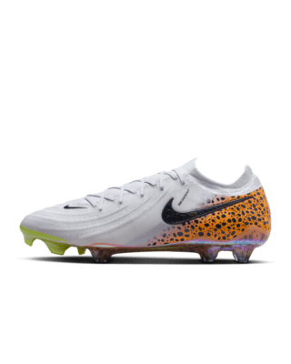 Nike Phantom GX 2 Elite Electric FG Low Top Football Boot. Nike VN